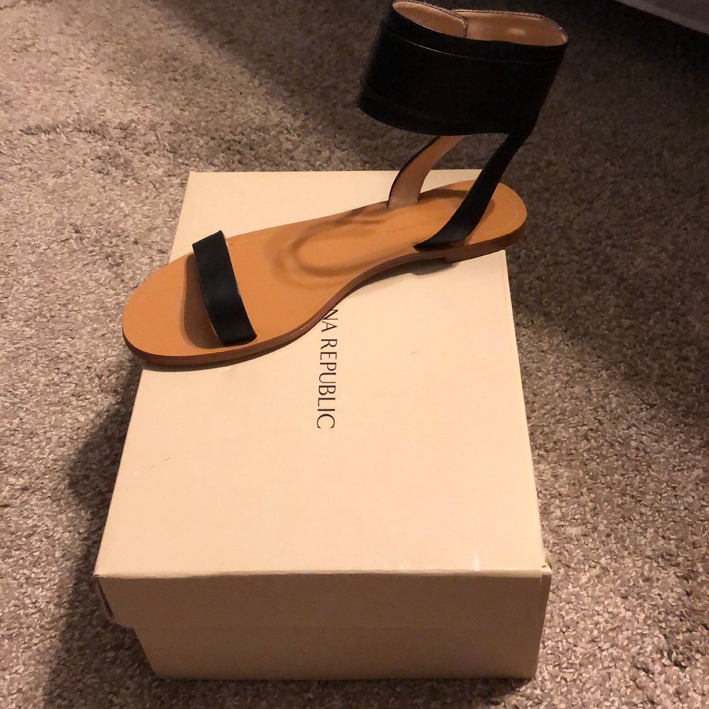 Banana Republic Cailene Sandals Women’s size 8